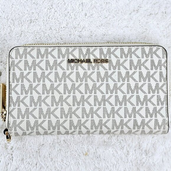 MICHAEL KORS Vanilla Canvas Jet Set Travel Large Continental Wallet Wristlet EUC - Picture 3 of 16